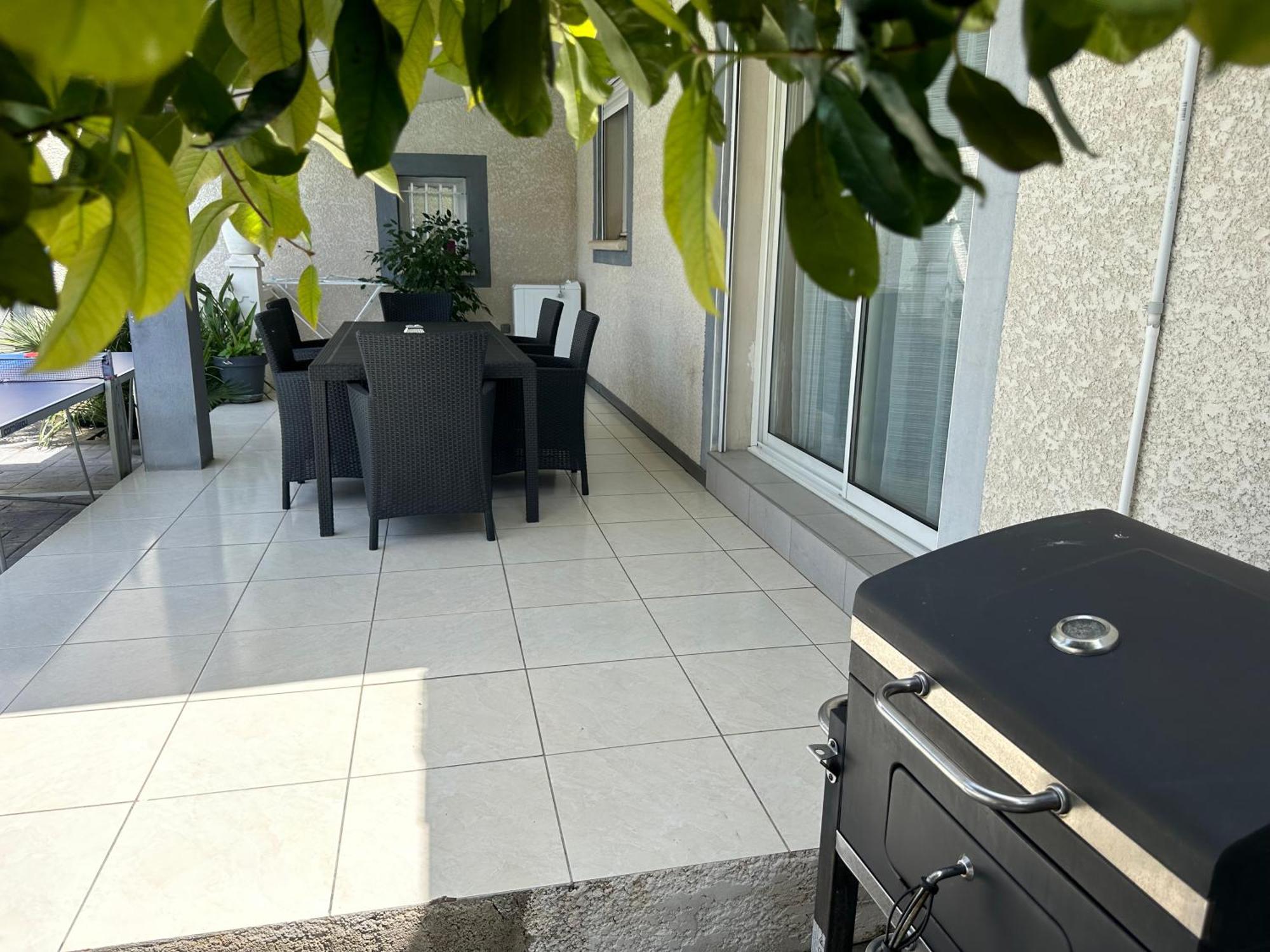 Villa Piscine De La Garrigue Florensac Екстер'єр фото